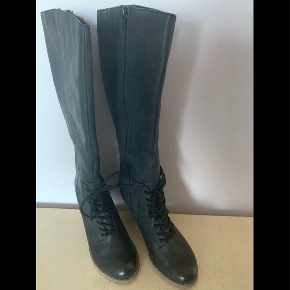 3 for $50 Tall leather Hushpuppy lace up boots